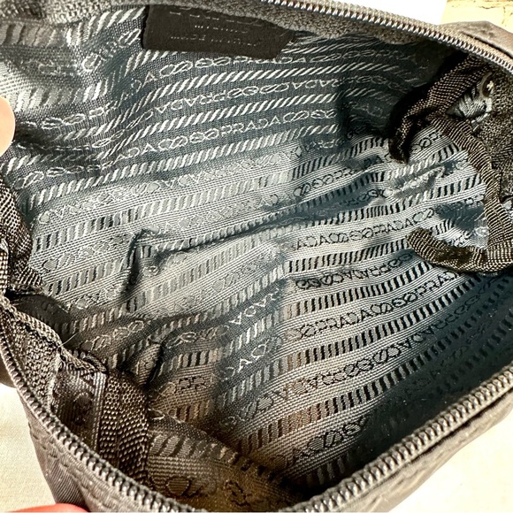 PRADA black nylon pouch crossbody or bum bag with dust bag EXCELLENT - Picture 11 of 15